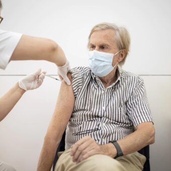 Covid aşıları 2023’te de ücretsiz olacak